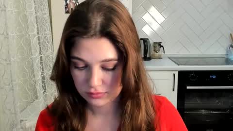 Snapshot of kylieblond chatting on 12.01.25 Din online show from 12.01.25