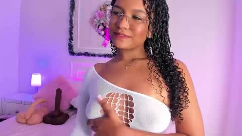 Kylie  online show from 01.12.26