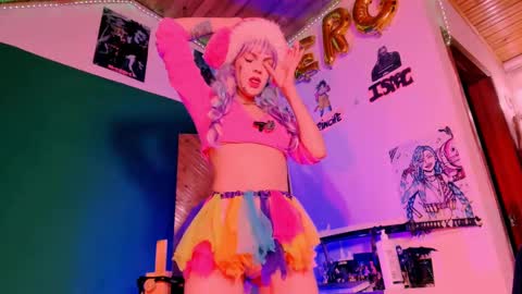   online show from 09.19.25