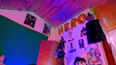   online show from 10.11.25