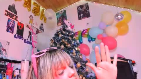   online show from 11.30.25