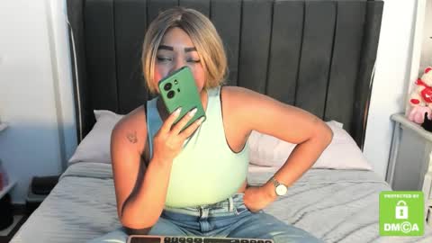 kylie white boobs online show from 02.23.26