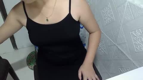 kylie online show from 04.05.26