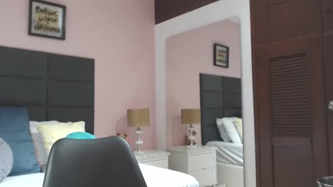 Kylie online show from 02.13.25