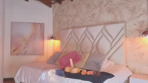 Snapshot of kylle_2050 chatting on 02.19.25 Kyle online show from 02.19.25