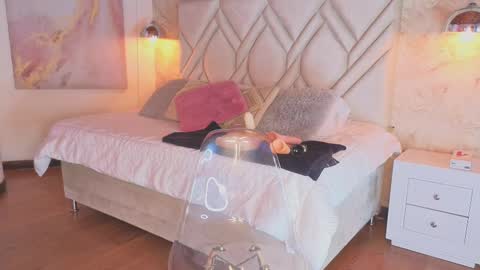 Snapshot of kylle_2050 chatting on 02.23.25 Kyle online show from 02.23.25