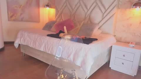 Snapshot of kylle_2050 chatting on 02.25.25 Kyle online show from 02.25.25