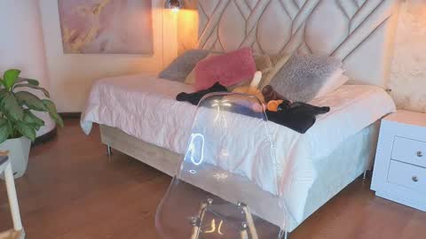 Snapshot of kylle_2050 chatting on 02.26.25 Kyle online show from 02.26.25