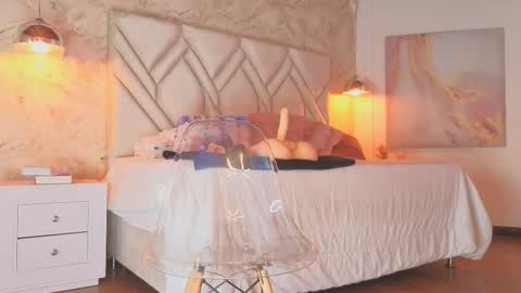 Snapshot of kylle_2050 chatting on 09.13.25 Kyle online show from 09.13.25