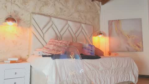 Snapshot of kylle_2050 chatting on 09.20.25 Kyle online show from 09.20.25