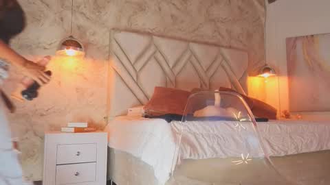 Snapshot of kylle_2050 chatting on 10.10.25 Kyle online show from 10.10.25