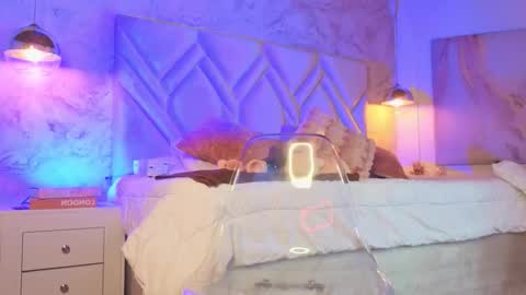 Snapshot of kylle_2050 chatting on 10.24.25 Kyle online show from 10.24.25