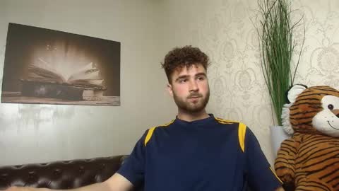 KyloEast online show from 04.21.26