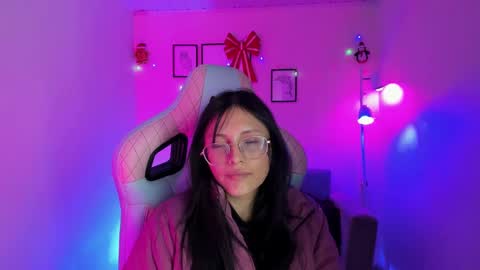 Snapshot of kyomi_chang chatting on 12.17.24 Kyomi online show from 12.17.24