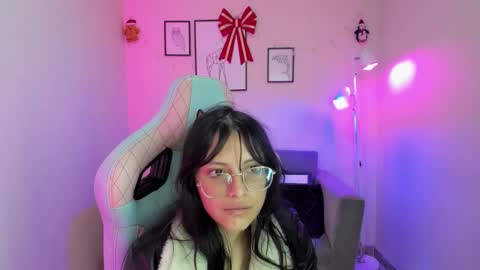 Snapshot of kyomi_chang chatting on 12.23.24 Kyomi online show from 12.23.24