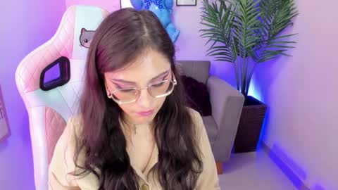 Snapshot of kyomi_chang chatting on 03.03.25 Kyomi online show from 03.03.25
