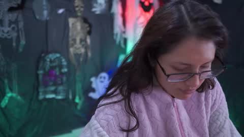 Kyomi online show from 10.17.25