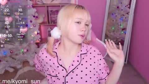 kyomi_sun online show from 12.17.25