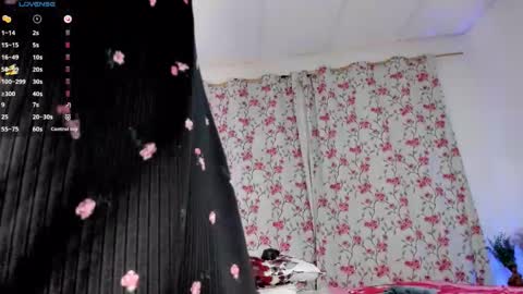 Kira online show from 03.10.25