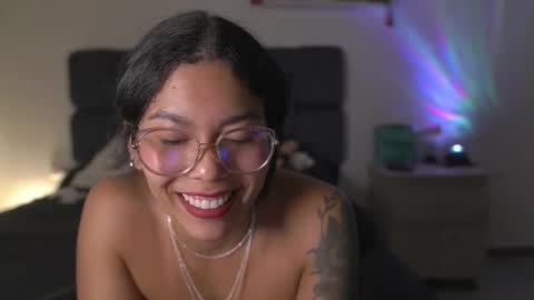 schedule 300 pm - 1100pm colombia time online show from 10.06.25