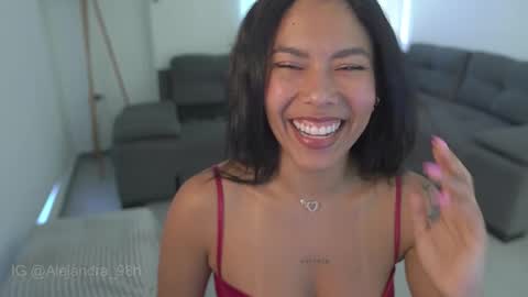 schedule 300 pm - 1100pm colombia time online show from 10.24.25