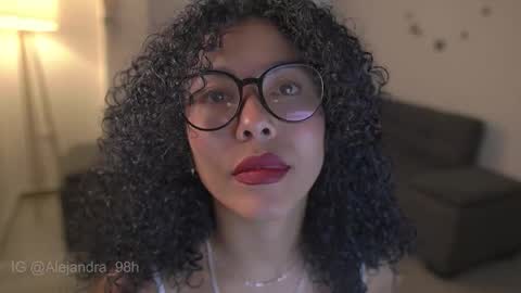 schedule 300 pm - 1100pm colombia time online show from 11.11.25