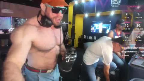 l0v35_2_5p00g3 online show from 11.09.25