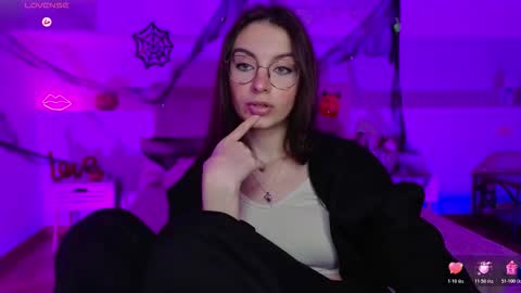 Margo  online show from 10.28.25