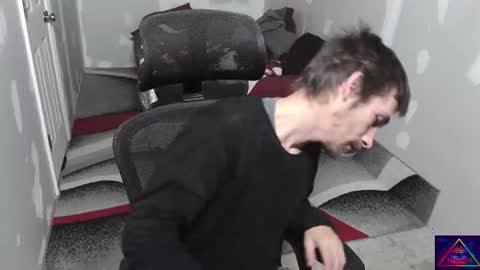 l1v1nth3dr3am online show from 11.12.25