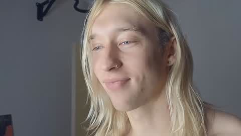 Snapshot of l_adonis_l chatting on 12.26.24 Adonis online show from 12.26.24