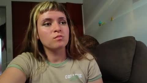 Snapshot of la_femme_fatale_ chatting on 02.21.26 Hanna FREE ONLYFANS online show from 02.21.26