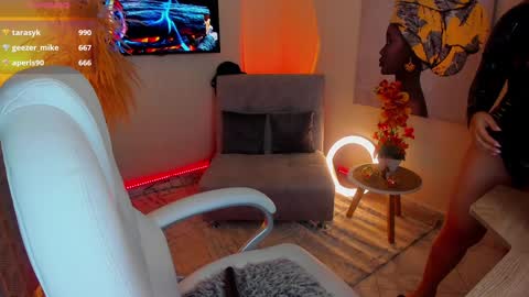 Snapshot of la_venezolana chatting on 02.08.25 Vero online show from 02.08.25