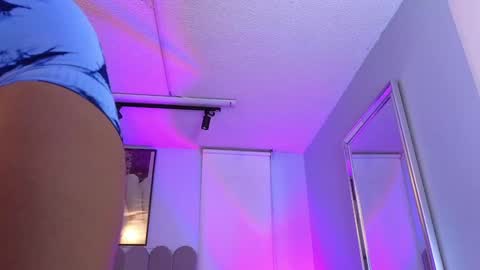 Cris  online show from 12.12.24