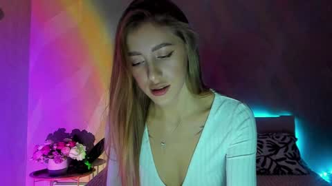 Snapshot of laangelsa chatting on 12.02.24 LaAngel online show from 12.02.24