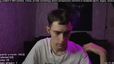 Snapshot of labour_guy chatting on 10.06.25 Marco online show from 10.06.25