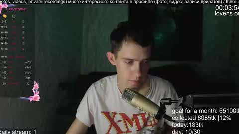 Snapshot of labour_guy chatting on 10.12.25 Marco online show from 10.12.25