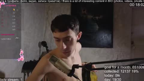 Snapshot of labour_guy chatting on 10.27.25 Marco online show from 10.27.25