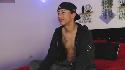 labrinthteasing online show from 04.08.26