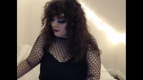 Lacey online show from 12.11.24