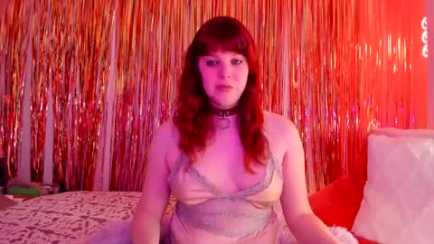 Snapshot of laceylust666 chatting on 02.14.25 Chelsea Poe online show from 02.14.25