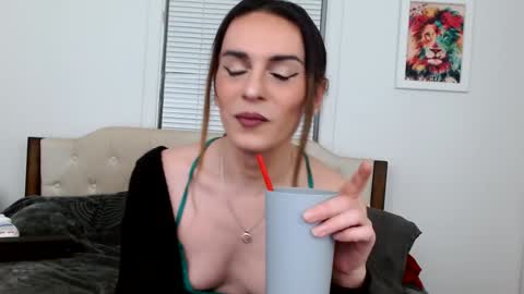 Lacey Phoenix online show from 01.20.25