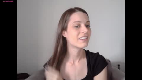 Snapshot of lacie_richards chatting on 12.19.24 Lacie online show from 12.19.24