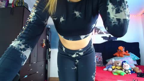 Valentina online show from 11.27.25