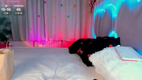 Snapshot of lada2k4 chatting on 04.09.26 Lada online show from 04.09.26