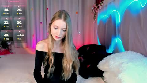 Snapshot of lada2k4 chatting on 04.10.26 Lada online show from 04.10.26