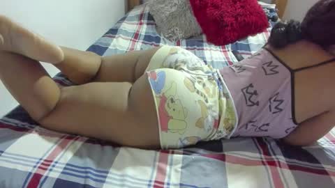 Akyra  online show from 10.14.25