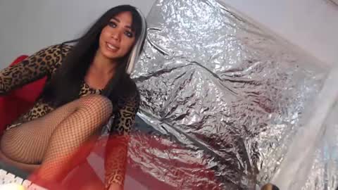 Athena online show from 03.05.25