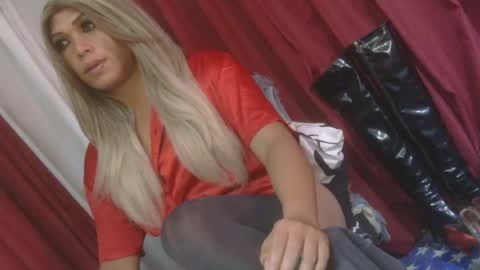 Snapshot of lady_athenax chatting on 06.04.26 Athena online show from 06.04.26