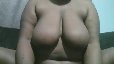 lady_dearra online show from 12.01.25