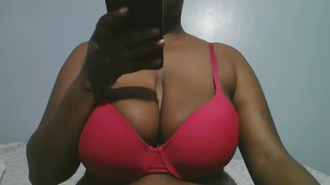 lady_dearra online show from 02.21.26